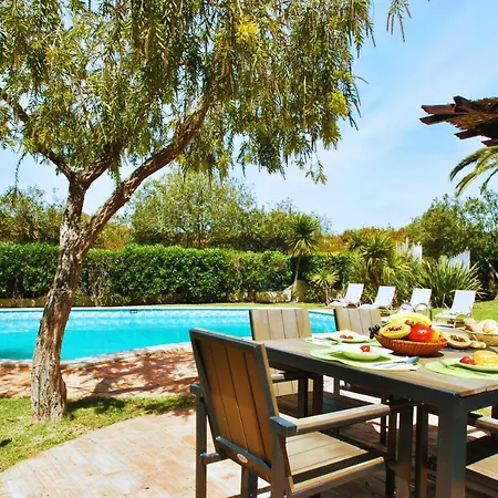 Bogota - Moradia Acolhedora Com Piscina Aquecivel E Bbq * Albufeira